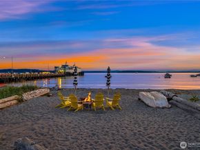 8917 Fauntleroy Way SW, Seattle WA 98136