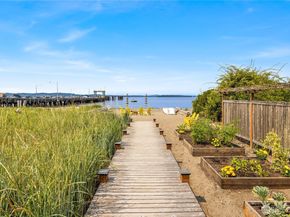 8917 Fauntleroy Way SW, Seattle WA 98136