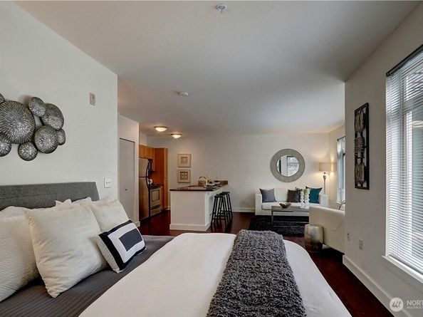 1610 Belmont Avenue 415, Seattle WA 98122