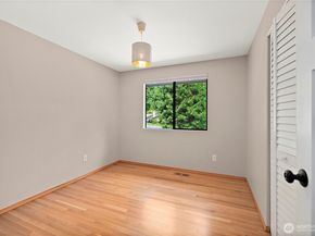 1080 Ridgewood Circle SW, Issaquah WA 98027