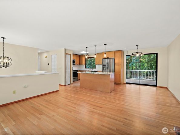 1080 Ridgewood Circle SW, Issaquah WA 98027