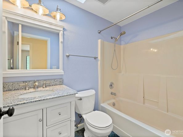 1080 Ridgewood Circle SW, Issaquah WA 98027