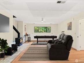 1080 Ridgewood Circle SW, Issaquah WA 98027