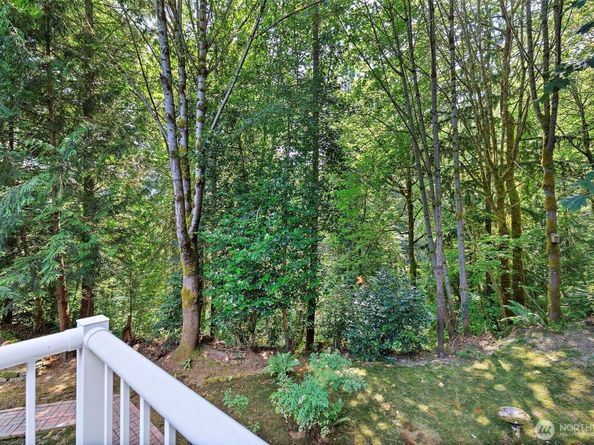 1080 Ridgewood Circle SW, Issaquah WA 98027