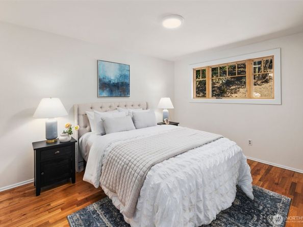 8139 14th Avenue SW, Seattle WA 98106