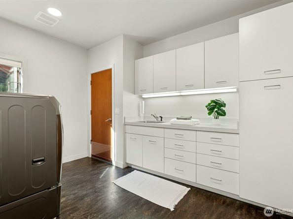 8812 NE 117th Place, Kirkland WA 98034
