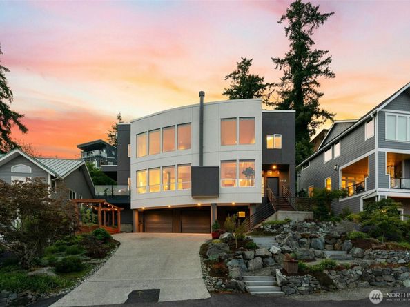 8812 NE 117th Place, Kirkland WA 98034