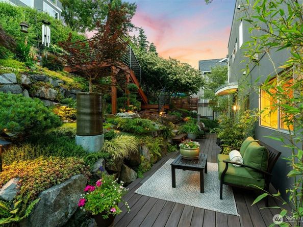 8812 NE 117th Place, Kirkland WA 98034