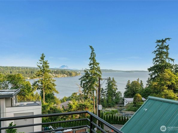 8812 NE 117th Place, Kirkland WA 98034