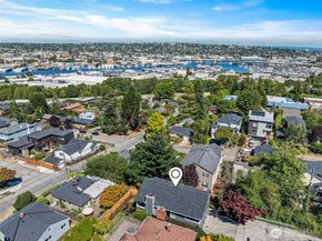 2800 W Elmore Place, Seattle WA 98199