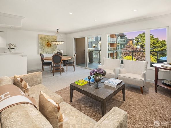2500 Canterbury Lane E 302, Seattle WA 98112