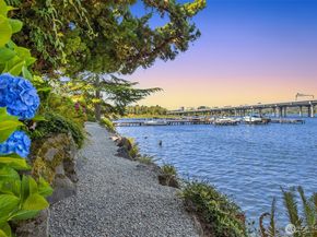 2500 Canterbury Lane E 302, Seattle WA 98112