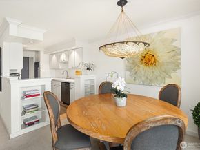 2500 Canterbury Lane E 302, Seattle WA 98112