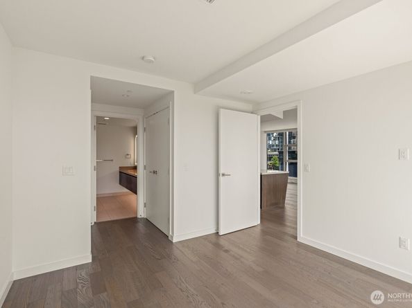 188 Bellevue Way NE 412, Bellevue WA 98004
