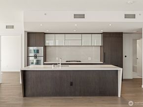 188 Bellevue Way NE 412, Bellevue WA 98004