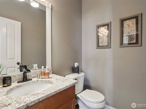 35726 SE Crest View Loop, Snoqualmie WA 98065