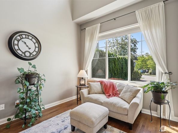 35726 SE Crest View Loop, Snoqualmie WA 98065