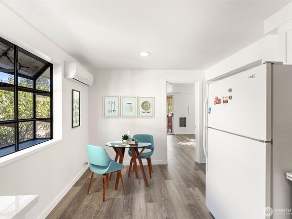 4452 S Rose Street, Seattle WA 98118