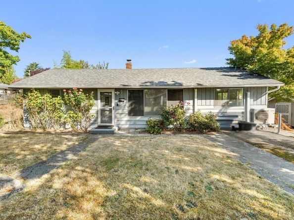 4452 S Rose Street, Seattle WA 98118