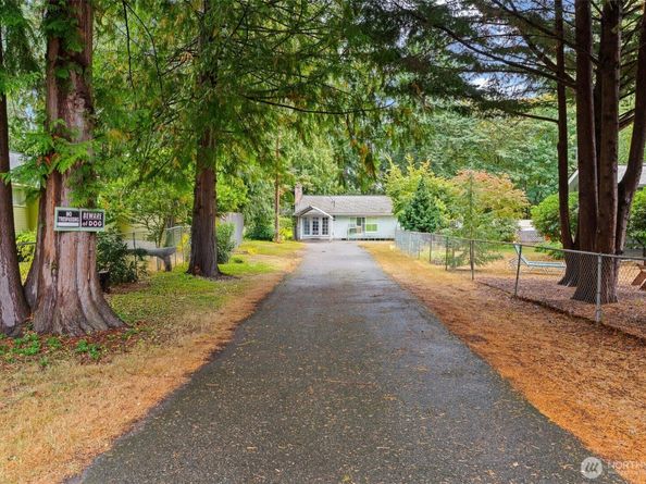 18328 Ashworth Avenue N, Shoreline WA 98133