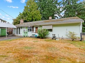 18328 Ashworth Avenue N, Shoreline WA 98133
