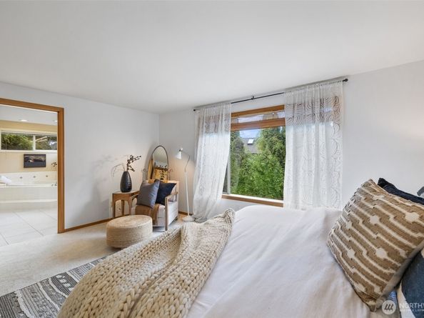 16008 30th Drive SE, Mill Creek WA 98012