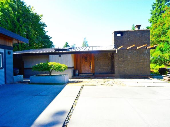 11809 NE 74th Street 13, Kirkland WA 98033