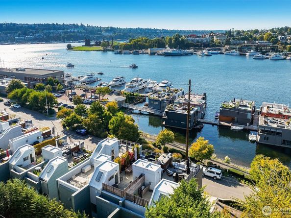 2840 Fairview Avenue E, Seattle WA 98102