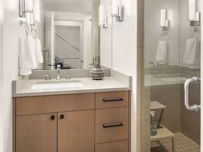 2840 Fairview Avenue E, Seattle WA 98102