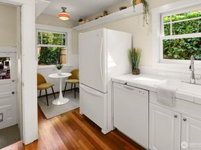 6818 16th Avenue NE, Seattle WA 98115