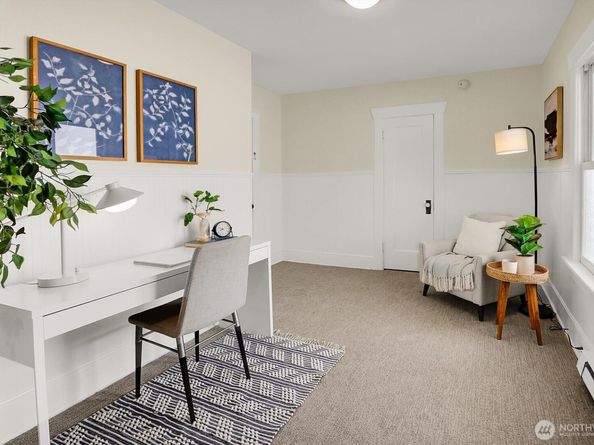 6818 16th Avenue NE, Seattle WA 98115