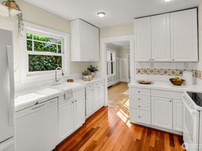 6818 16th Avenue NE, Seattle WA 98115
