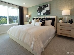 13216 NE 127th Court A, Kirkland WA 98034