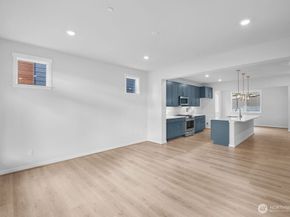13216 NE 127th Court A, Kirkland WA 98034