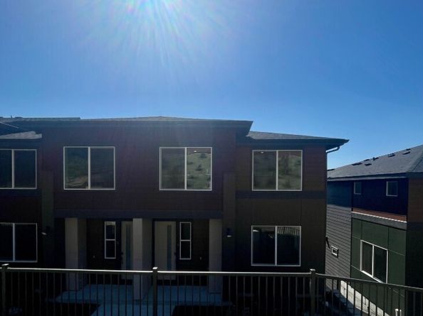 13216 NE 127th Court A, Kirkland WA 98034