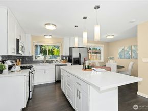 15824 NE 111th Street, Redmond WA 98052