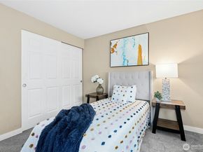 15824 NE 111th Street, Redmond WA 98052