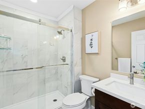15824 NE 111th Street, Redmond WA 98052