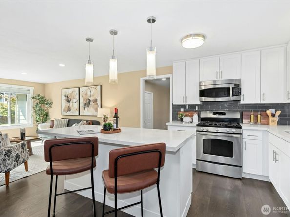 15824 NE 111th Street, Redmond WA 98052