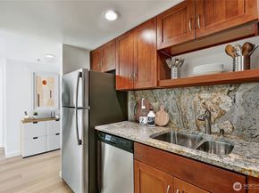 505 E Denny Way A304, Seattle WA 98122
