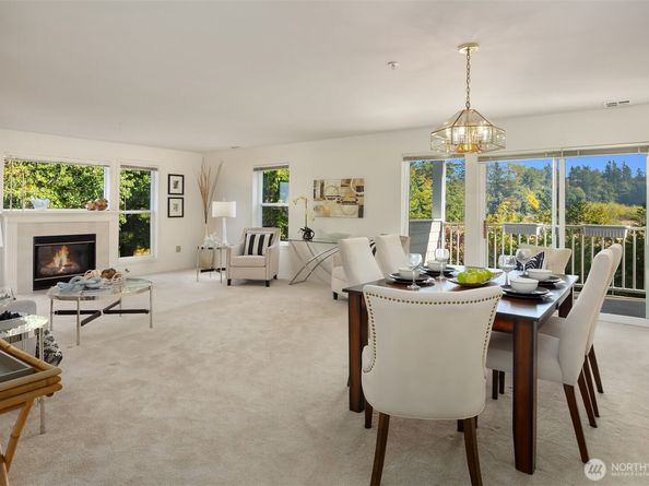 22535 SE Highland Circle 103, Issaquah WA 98029