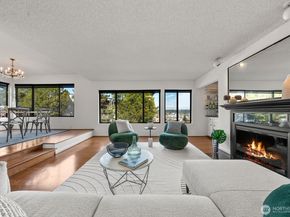 3640 26th Place W 201 B, Seattle WA 98199