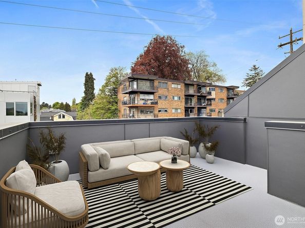 1211 E Mercer Street, Seattle WA 98102