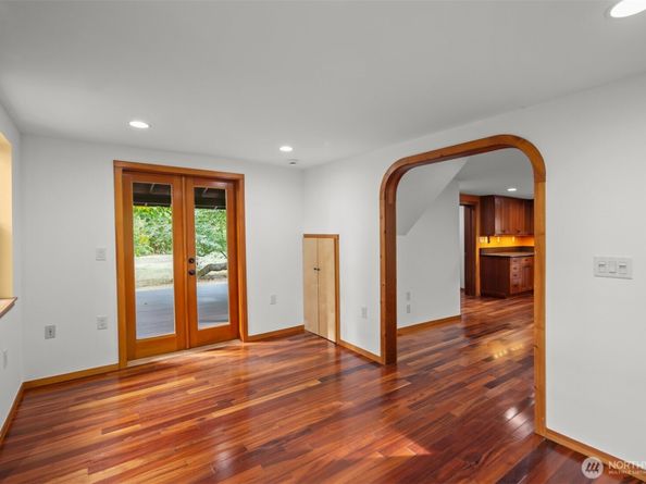 20117 87th SW, Vashon WA 98070