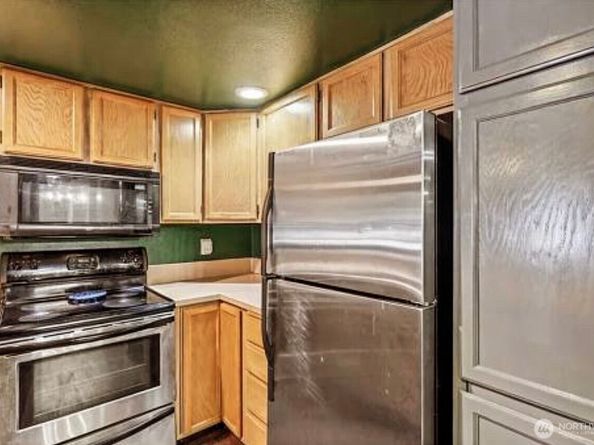110 SW 116th Street A13, Seattle WA 98146