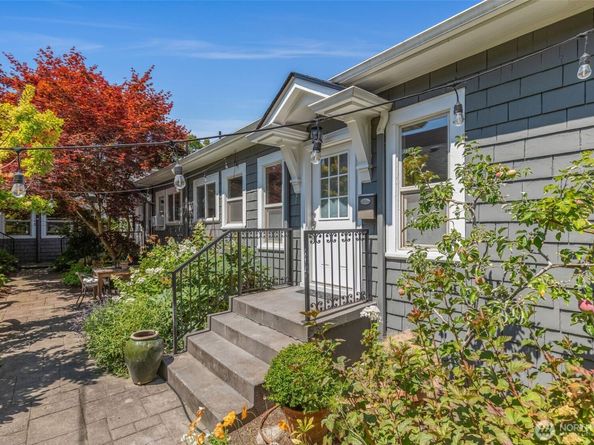 421 10th Avenue E F, Seattle WA 98102