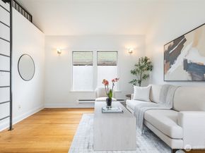 421 10th Avenue E F, Seattle WA 98102