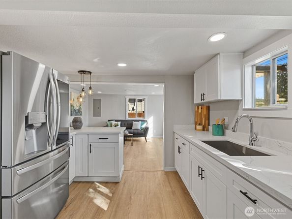9223 38th Avenue S, Seattle WA 98118