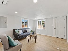 9223 38th Avenue S, Seattle WA 98118