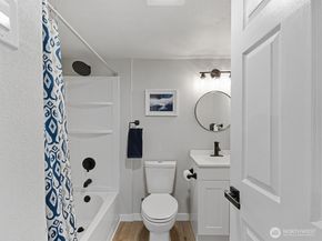 9223 38th Avenue S, Seattle WA 98118